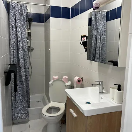 شقة Studio, Projecteur & Metro 100m سانت أويه